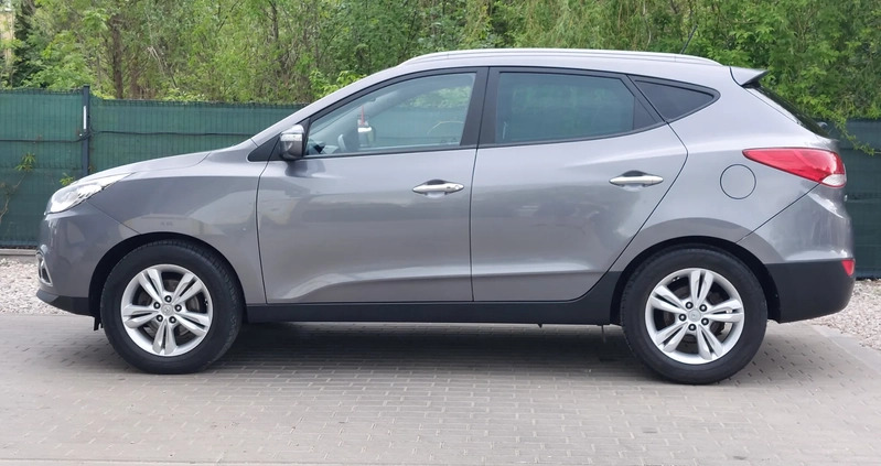 Hyundai ix35 cena 42999 przebieg: 195000, rok produkcji 2012 z Augustów małe 211